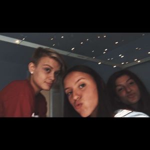 Meet your Posher, Hannah